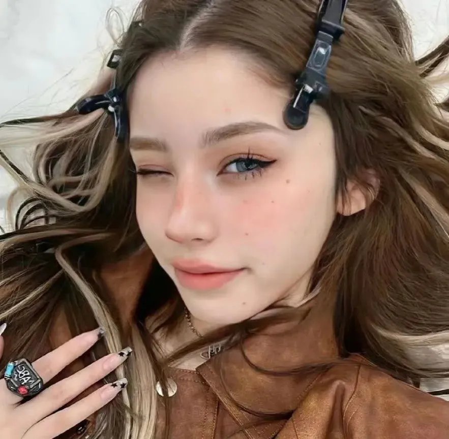 月月
